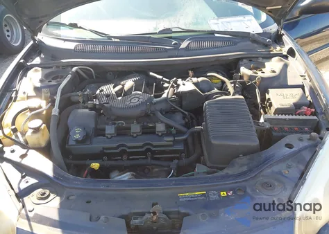 2005 Chrysler Sebring Limited z USA, uszkodzony, nr VIN 1C3EL65R65N640641